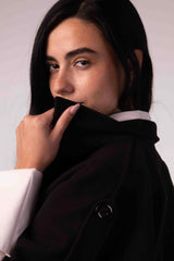 WINTER CAPE —Black