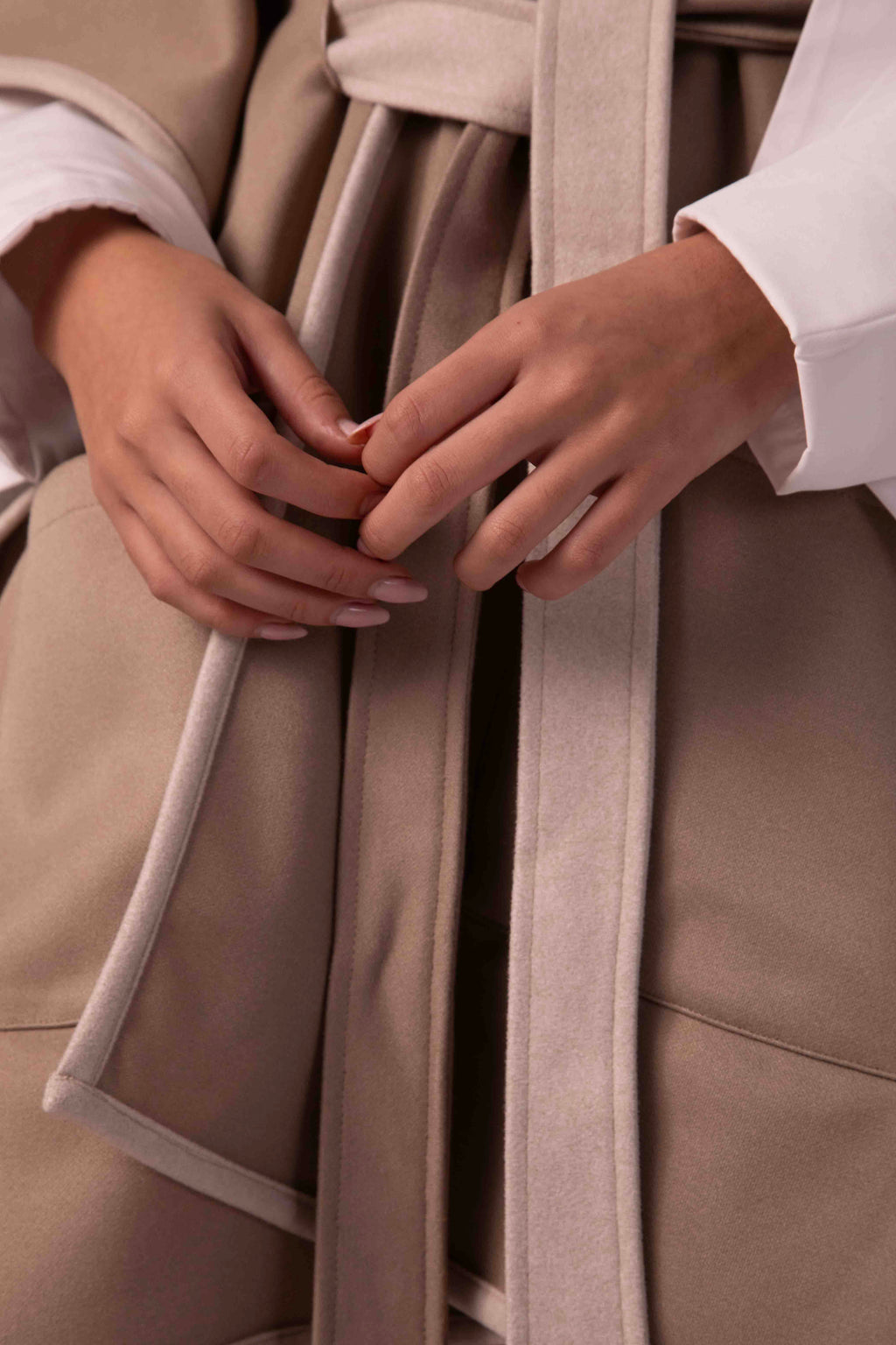 DOUBLE-FACE WINTER CAPE —Light beige